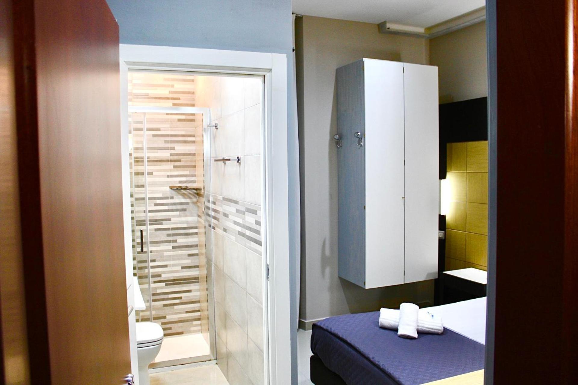 Hotel Fiorella Milano Exterior photo
