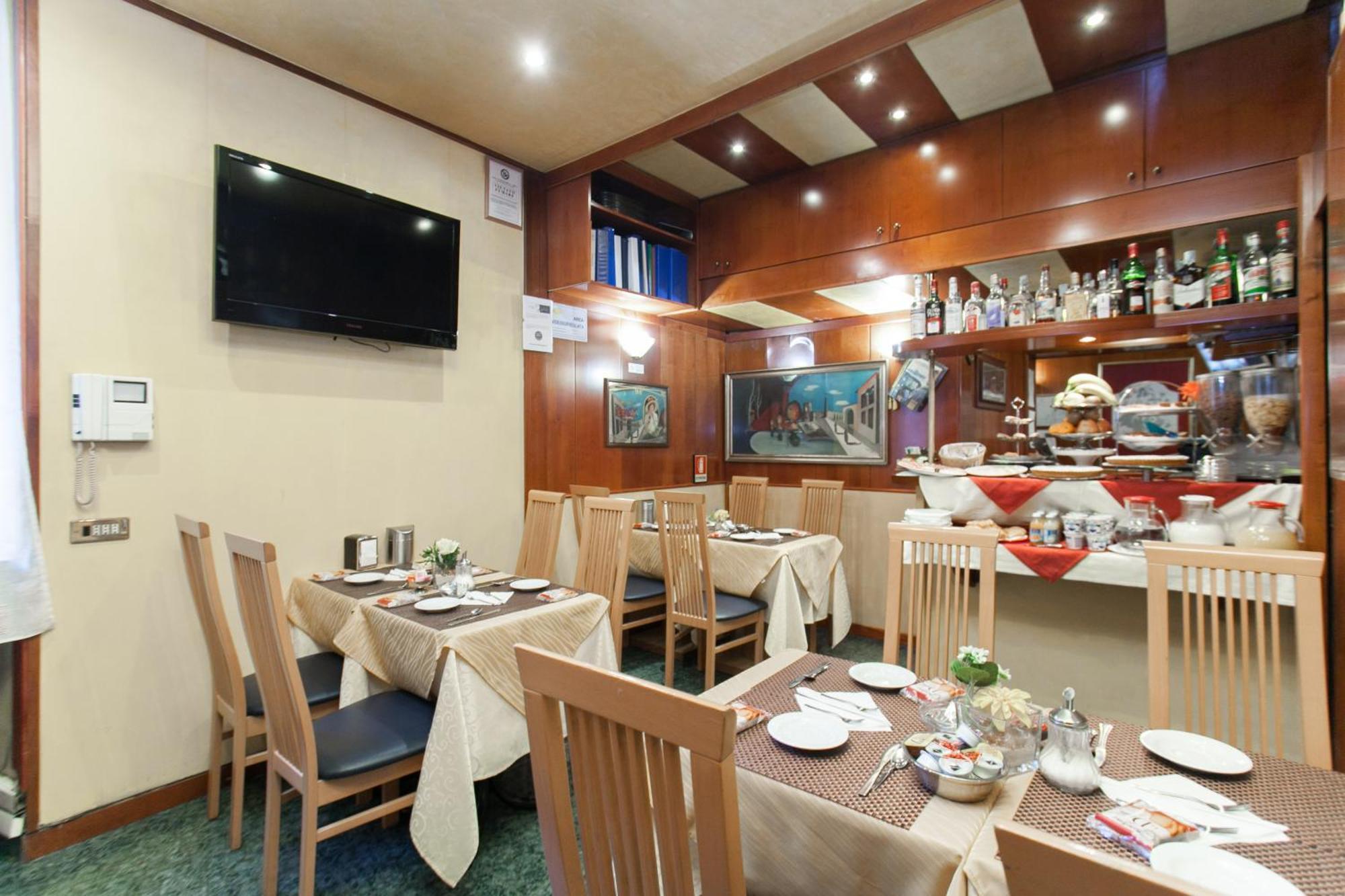 Hotel Fiorella Milano Exterior photo