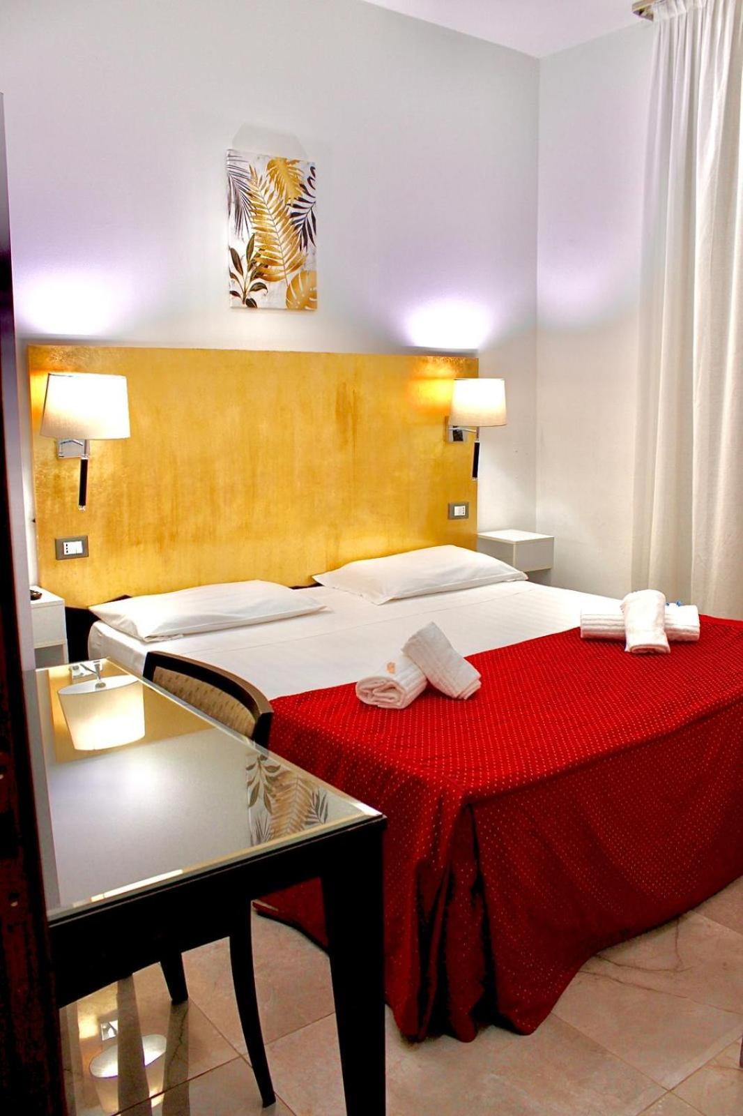 Hotel Fiorella Milano Exterior photo